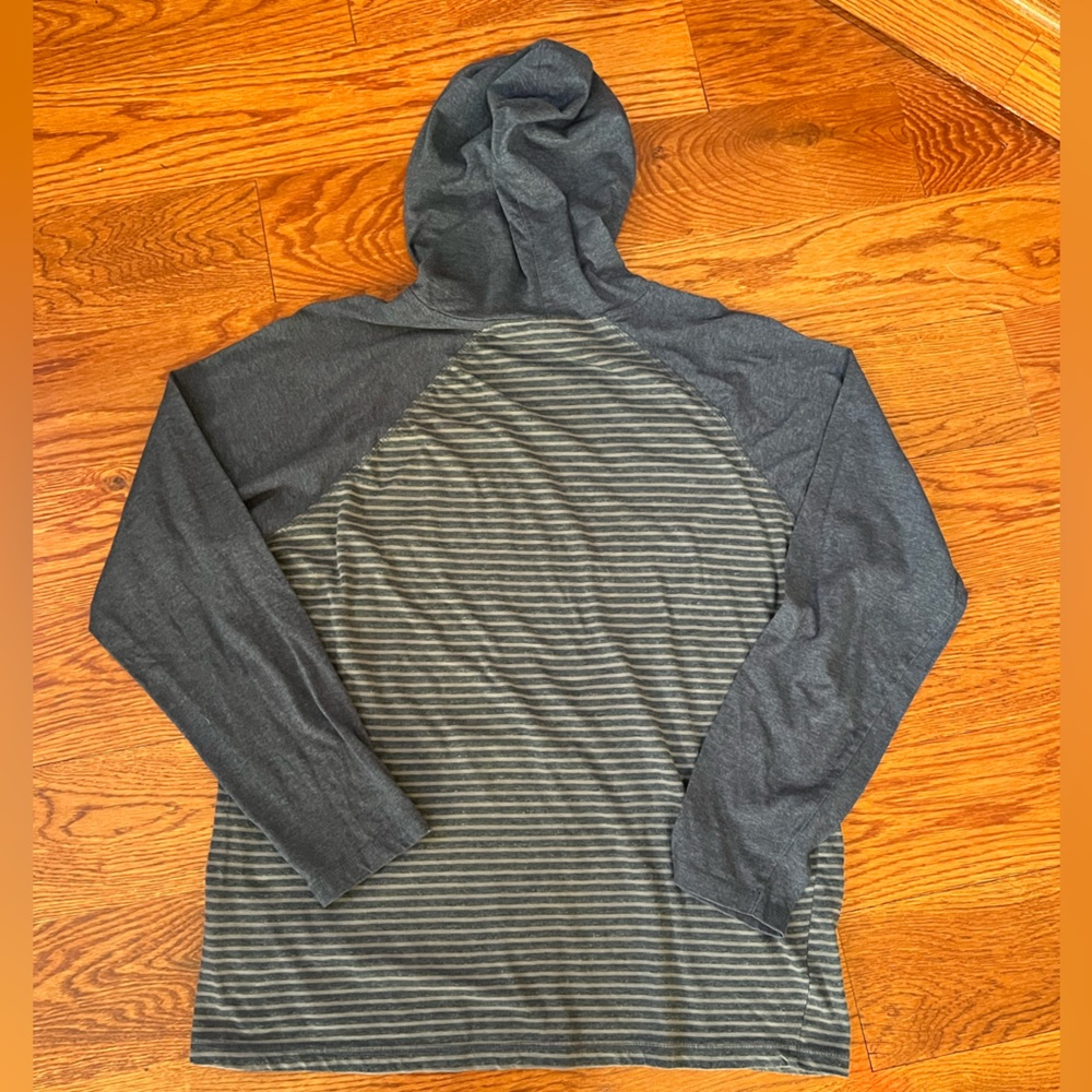 Pony  Neutral Long Sleeve Hooded Stripe Tee-Shirt Size Large